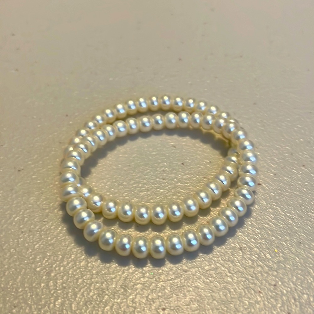 Pearl bracelets